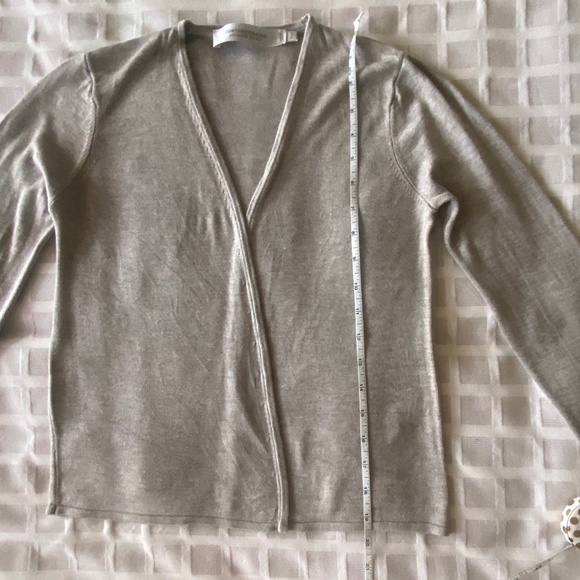 Minx color (grey/brown) Cardigan Contemporaine from Simons Excellent condition - Picture 9 of 13